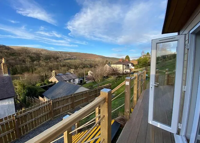 Castle View Chalet